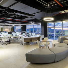 第一電子工業（上海）有限公司